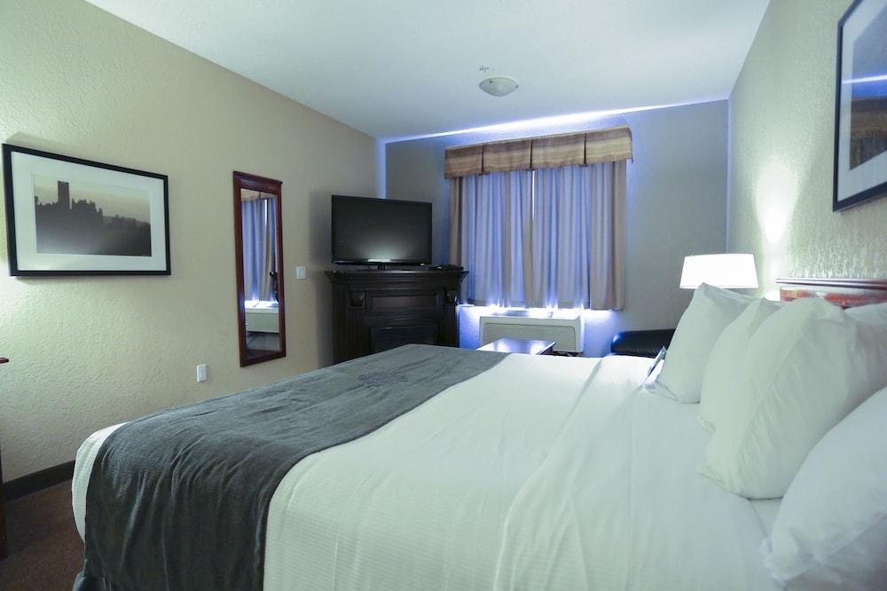 Lakeview Inns & Suites - Fort Nelson Exterior foto